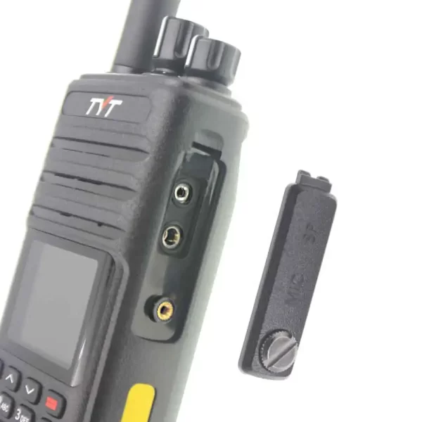 TYT TH-UV8200 IP67 Waterproof Dual Frequency 10W 136-174MHz 400-520MHz Portable Transceiver - Image 2