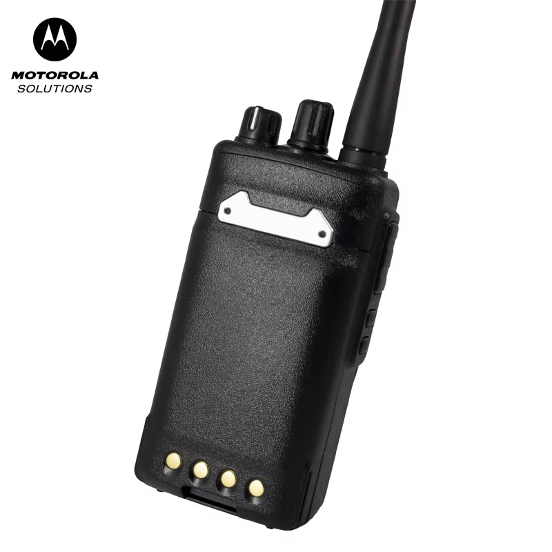 Motorola VZ-10 Walkie Talkie Rechargeable Li-ion Battery Outdoor Intercom - Image 3